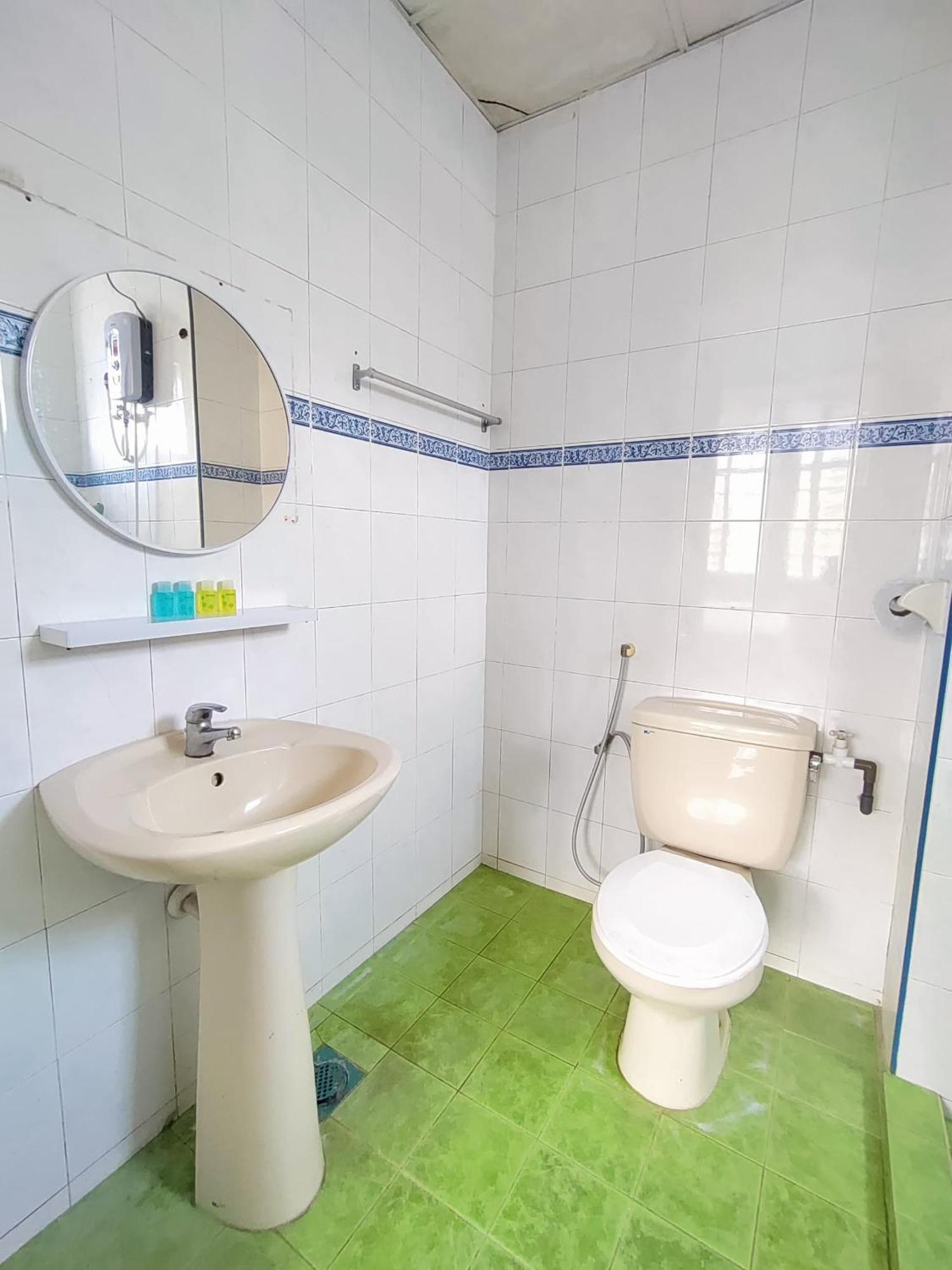 The Little Star Studio Hotel- Star Regency Brinchang Esterno foto